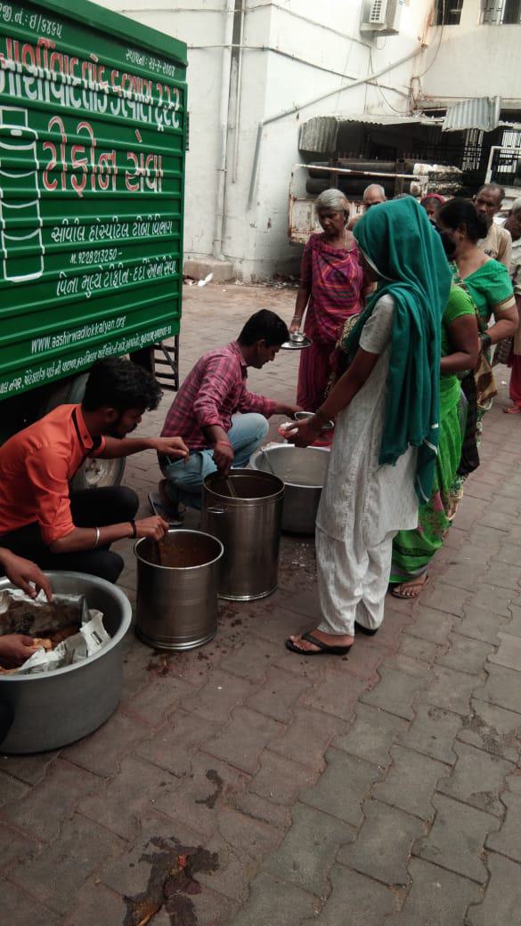 Tiffin Seva 69